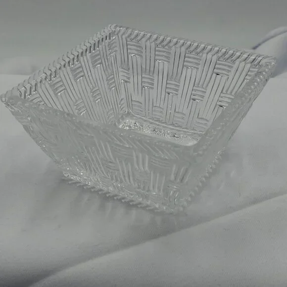 Tiffany & Co. Clear Crystal Basket Weave Design Square 4 inch bowl, pattern Wove